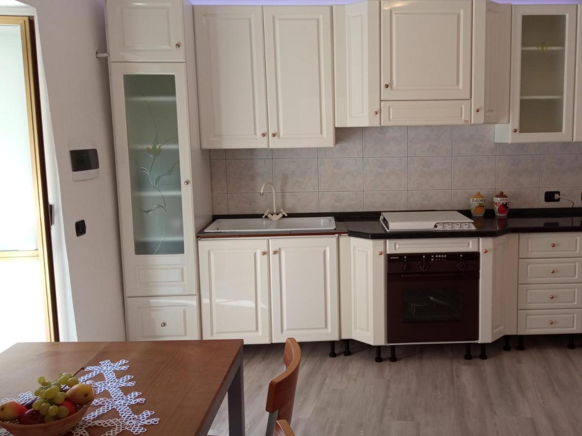 Entire Flat, Independent Entrance, 20 Mins To Bgy - Bergamo Milan Airport Lejlighed Nembro Eksteriør billede