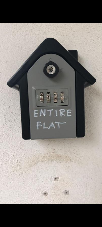 Entire Flat, Independent Entrance, 20 Mins To Bgy - Bergamo Milan Airport Lejlighed Nembro Eksteriør billede