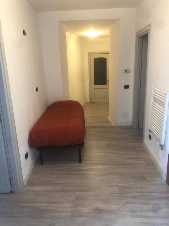 Entire Flat, Independent Entrance, 20 Mins To Bgy - Bergamo Milan Airport Lejlighed Nembro Eksteriør billede